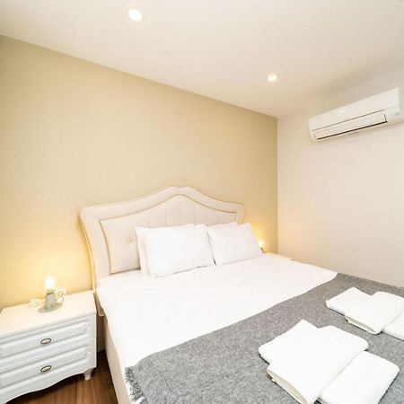 Apartamento Central Flat With Balcony Near Sea In Muratpasa Antalya Exterior foto