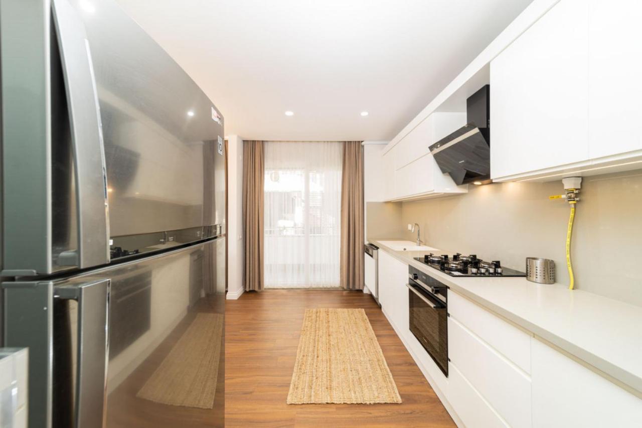 Apartamento Central Flat With Balcony Near Sea In Muratpasa Antalya Exterior foto